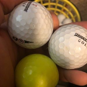30 Recovered Bridgestone E5, E6, & E7 Golf Balls